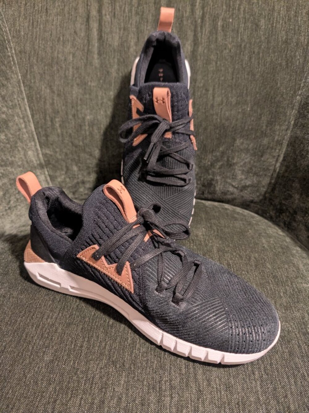 Under Armour HOVR SLK EVO Perf Suede sneakers